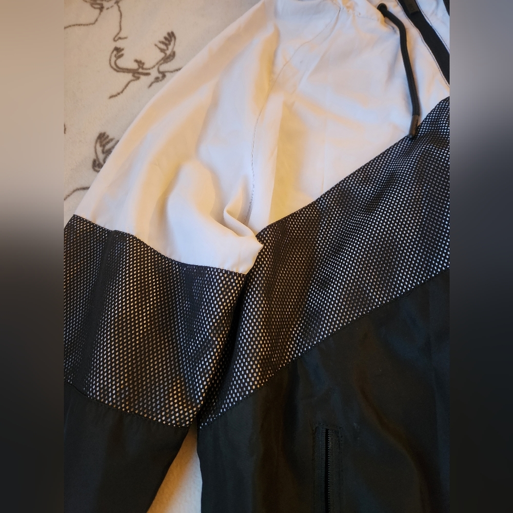 Sports Jacket - Picture 6 of 8